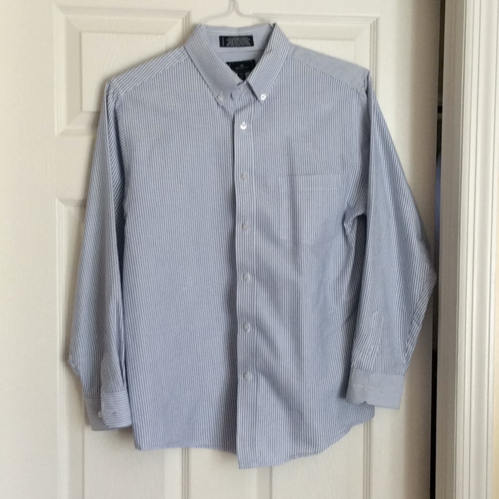 Like New Dockers Boys Stripe button-down shirt - Picture 1 of 4